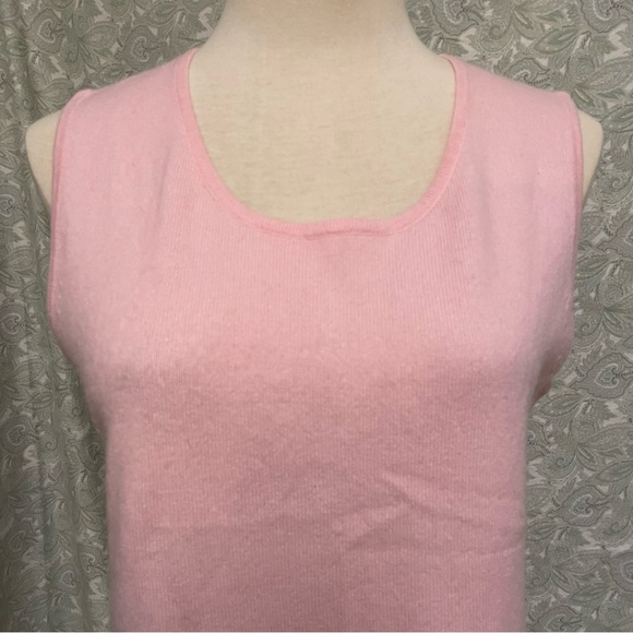 Precious Fibers Cashmere Sweater Vest (L) - Picture 4 of 7